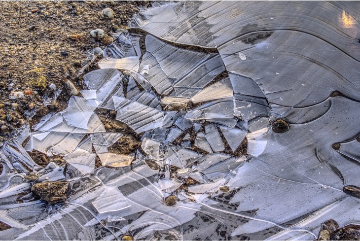 Идиома break the ice в английском